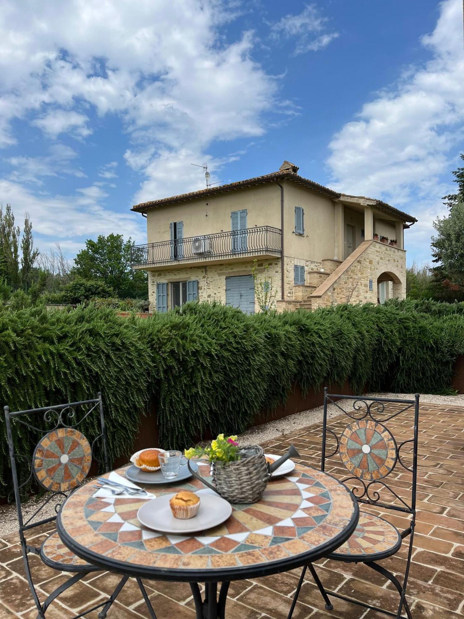 Agriturismo Qui E Ora Bevagna Zewnętrze zdjęcie